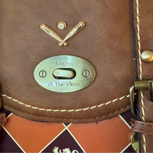 Harry Potter Quidditch Backpack Purse Satchel Litjoy Brand New Wizarding World - Picture 3 of 12